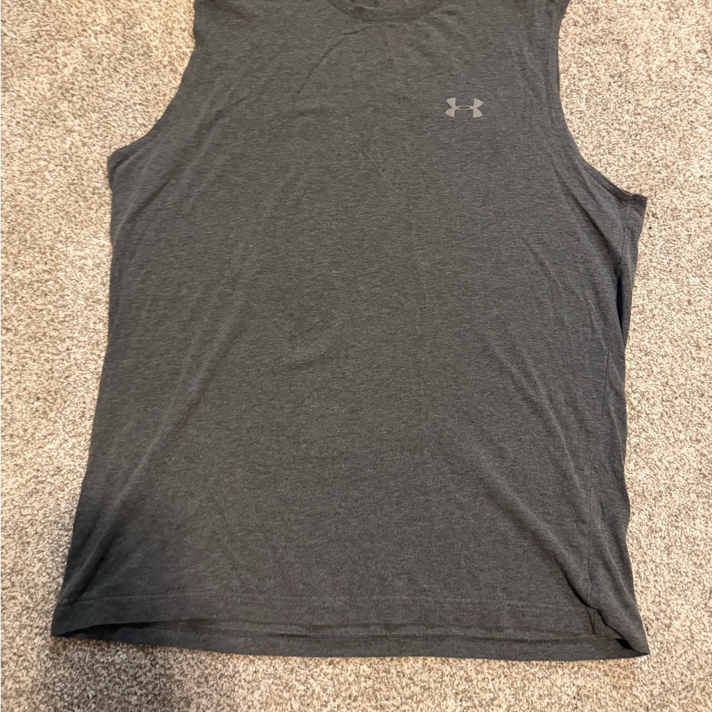 Size M Under Armour Men's Dark Gray Tank Top